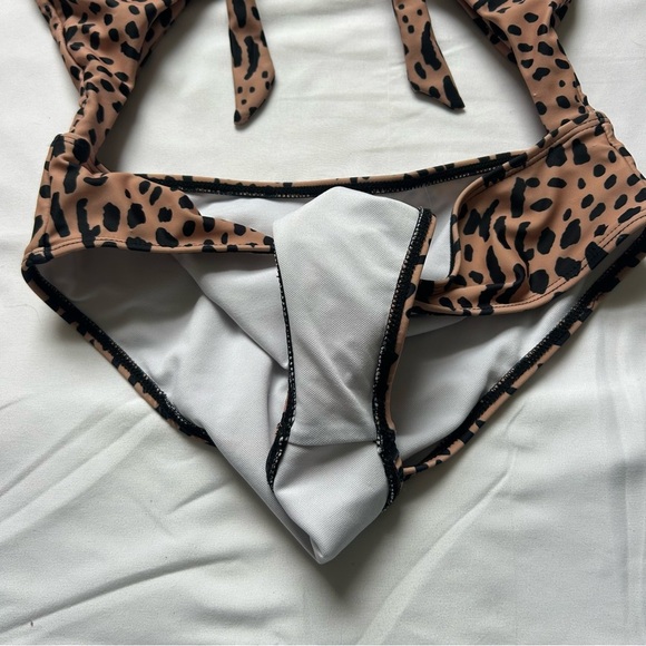 SHEIN Bathing Suit One Piece with Knot - Picture 5 of 6